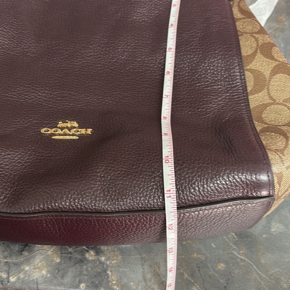 Coach Purse - Picture 11 of 11